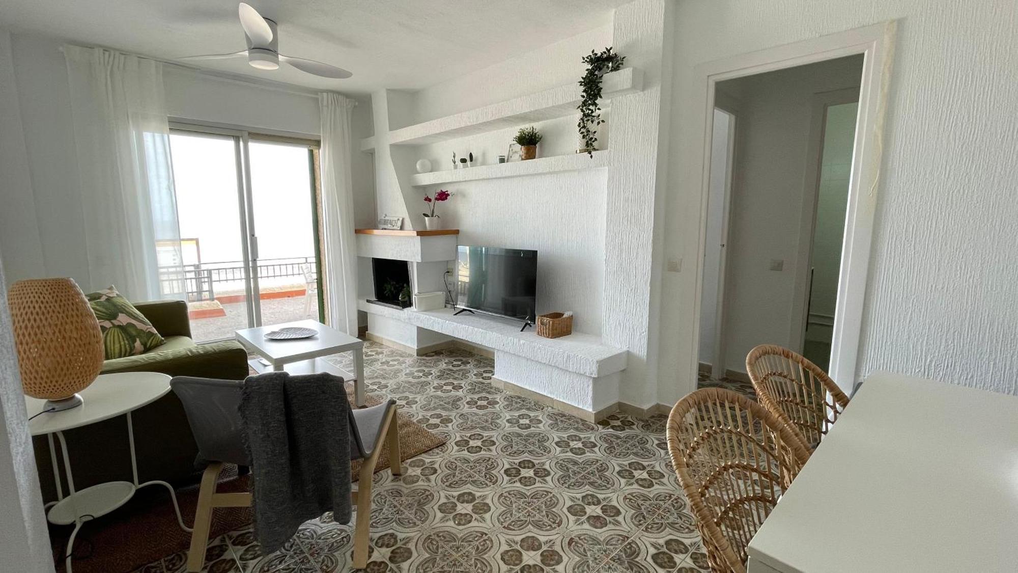 Charming Beachfront Apartment Мурсія Екстер'єр фото